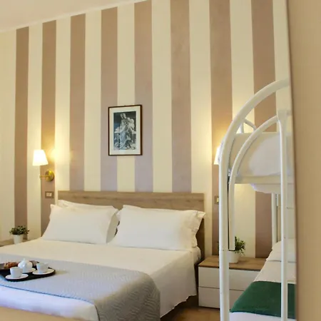 King Hotel-2