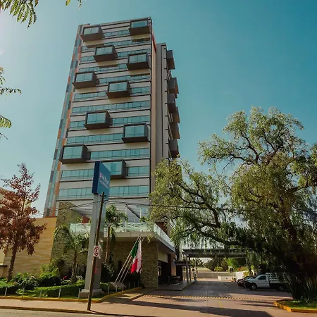 Hilton Garden Inn Leon Poliforum-2