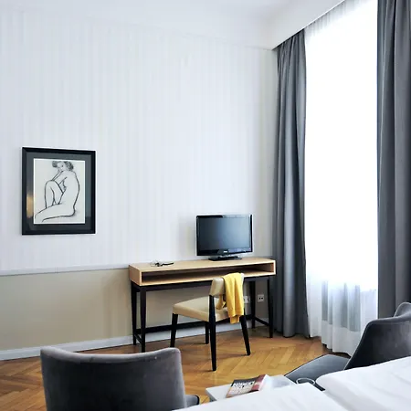Hotel Kaerntnerhof-3