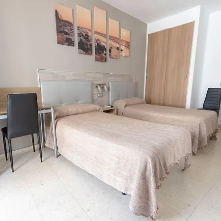 Hostal La Pilarica-3