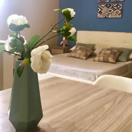 Emyjo Central B&B-2
