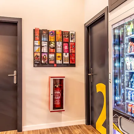 Petit Hostel La Latina (Adults Only)-3