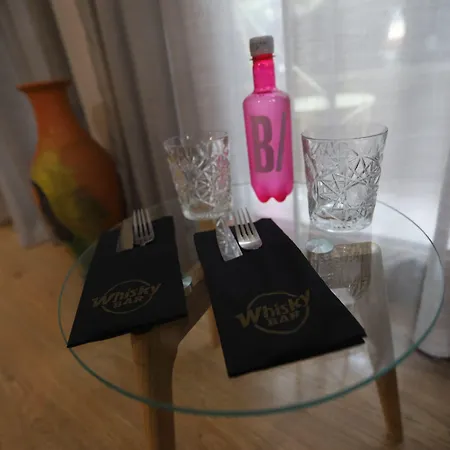 Boutique Hotel Whisky-3