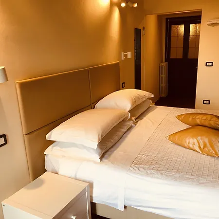 Mavitur Rooms Assisi-3