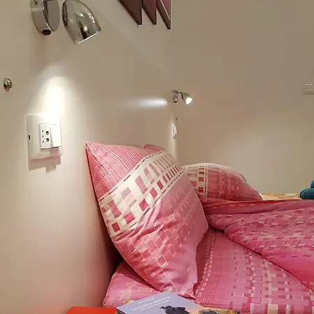 Bed And Breakfast Corticella 24-2