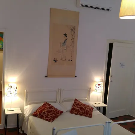 Lucretia House-2
