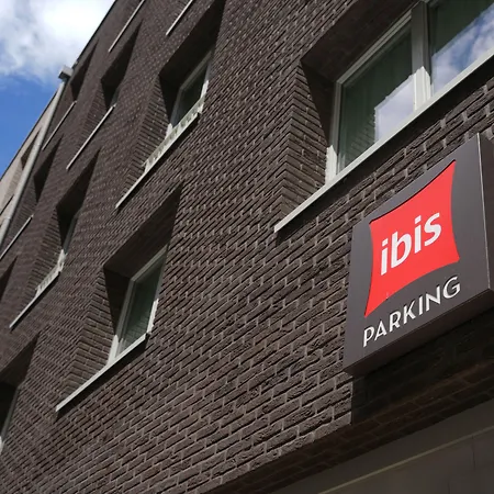 Ibis Paris Gare Montparnasse Catalogne-3