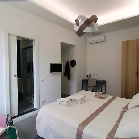 Veniero37 Guest House-3
