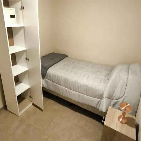 Parvis Magna Hostal-2