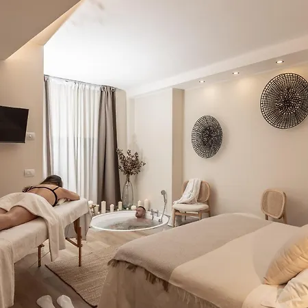 Welchome Wellness Suites-3