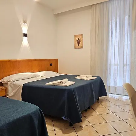 Hotel Zara Napoli-3
