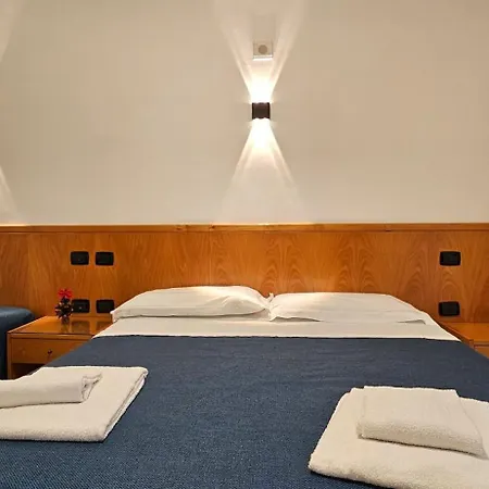 Hotel Zara Napoli-2