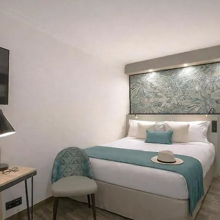 Best Western Plus Opéra Batignolles-3