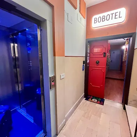 Bobotel Urban Guesthouse-3