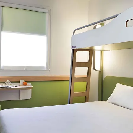Ibis Budget Málaga Centro-2