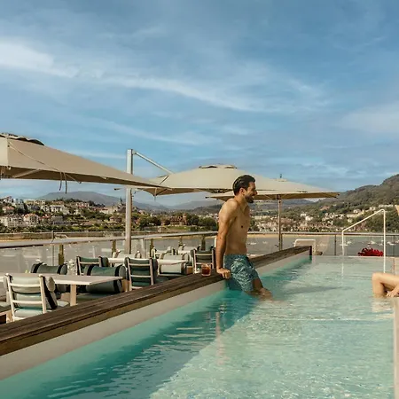 Lasala Plaza Hotel - Adults Only-2