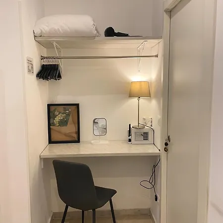 The Room 15-2