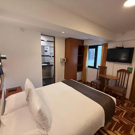 Awki'S Dream Hotel-3