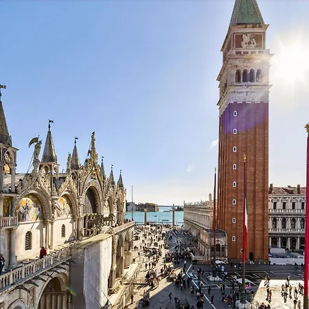 Canaletto Luxury Suites - San Marco Luxury-3