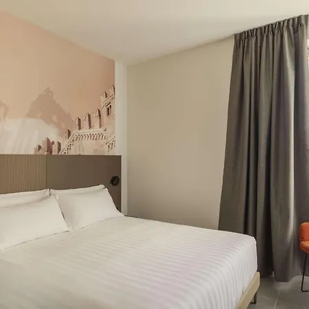 B&B HOTEL Piacenza-2