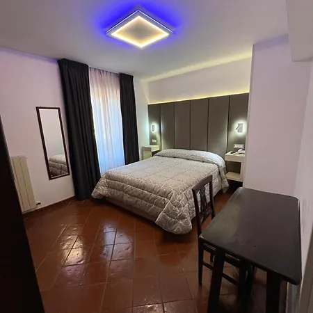 Hotel Bucaneve-3