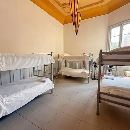 Happy House Hostel-2