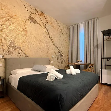 Sofia Guest House-3