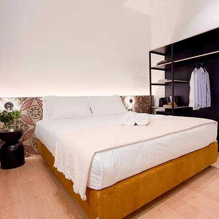 Aria Collection Bari-2