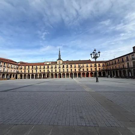 Arquitecto De La Vida - Plaza Mayor-2