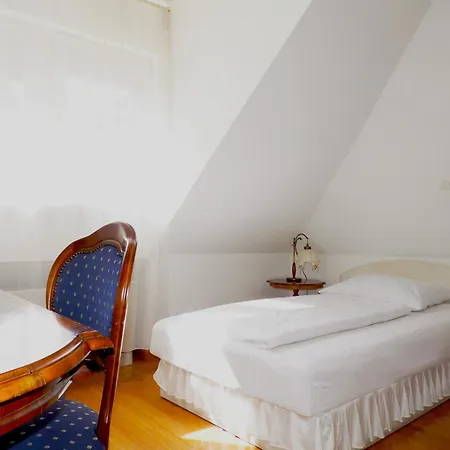 Allegro Hotel-2