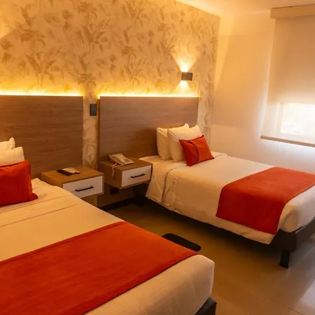 Hotel Pinares Plaza-3