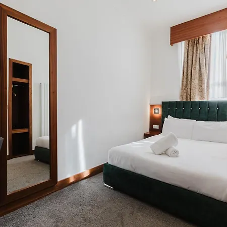 The Gate Hotel-2