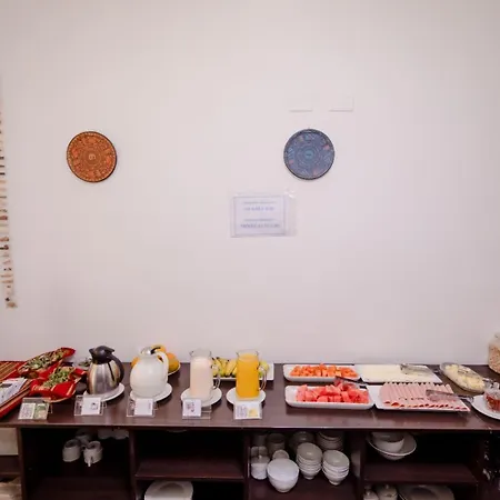Yabar Hotel Plaza-2