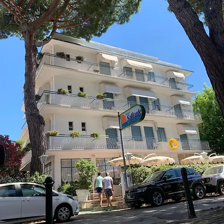 Hotel Solitude-2