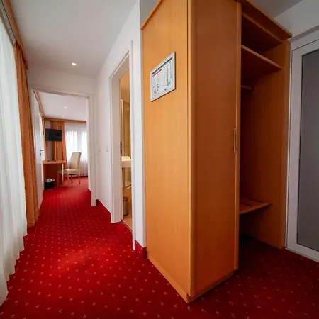 Hotel Mondial Munich-2