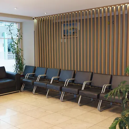 Hotel Gênova BC-2