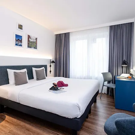 ibis Styles Hamburg Alster City-3
