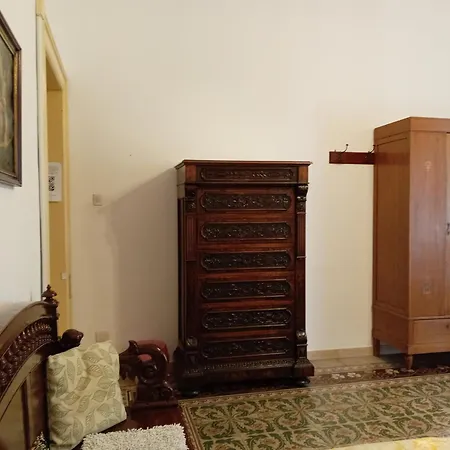 Guesthouse City Center-3