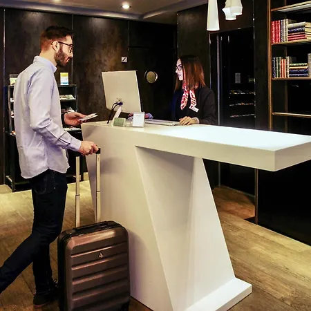 Mercure Madrid Centro-2