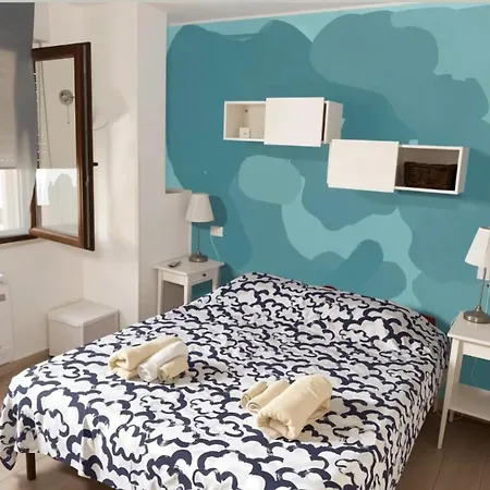 Rosemary Charming Rooms-3