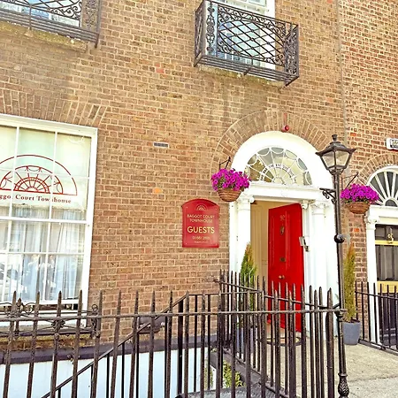 Baggot Court Townhouse-2