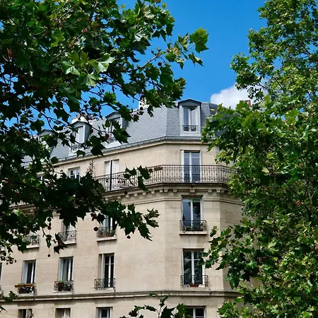 Hipotel Paris Gambetta République-2