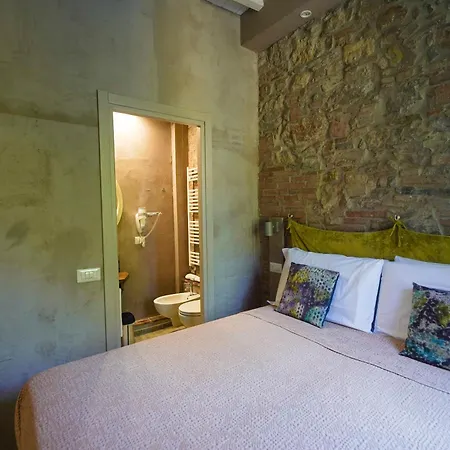 Inside The Wall-3