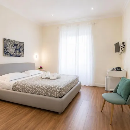 Nationale Boutique Rooms & Suites-2