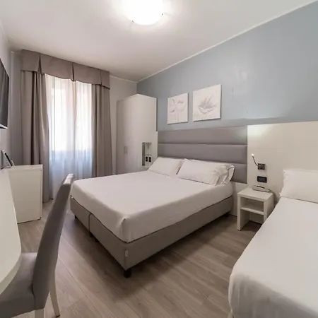 Hotel University-3