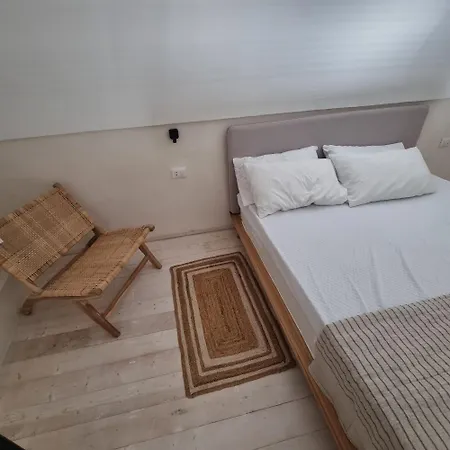 La Bella Volta - Elegant Rooms-2