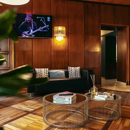Hotel Italia-2