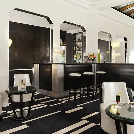 Mercure Paris Opéra Faubourg Montmartre-2
