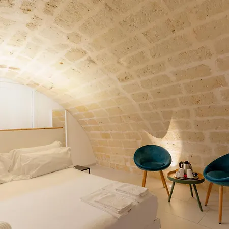 Endea Suite Rooms & Lounge Spa-2