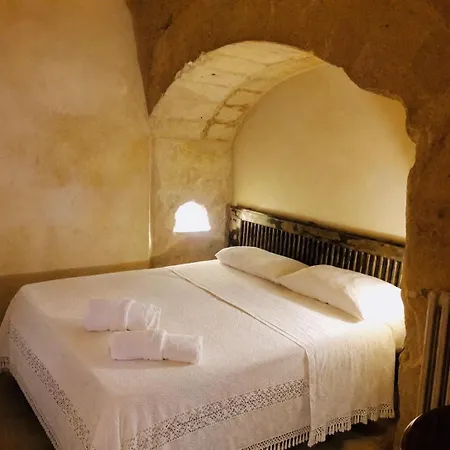 Cave Rooms Sassi-3